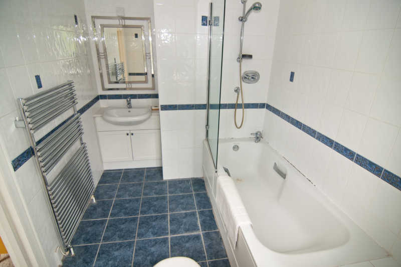 Bathroom Installations Ensuite, Stanmore - Before